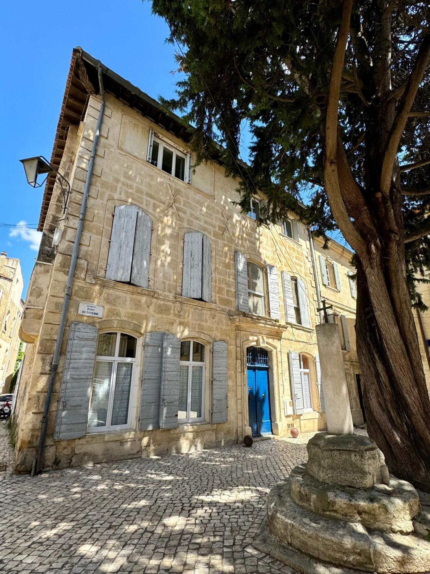 Le Doyenne, Particulier Centre Ancien De Apartment *
